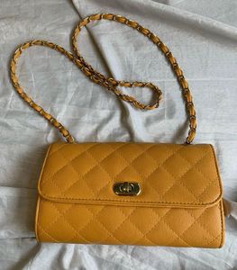 Chic Mustard Quilted Crossbody Bag