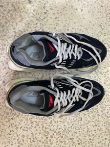 New Balance 9060 outerspace shoe