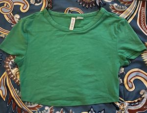 Green Cropped baby tee