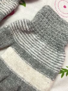Striped Winter Gloves