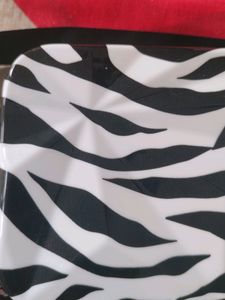 Sling Bag Black And White