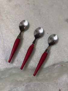Set Of 3 Dessert Spoons stainless steel