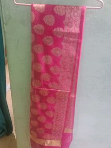 Vibrant Pink Banarasi Silk Saree