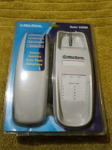 Bell Classic Trim Style Telephone Model 52850B