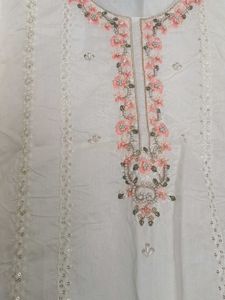 Elegant White Kurta Set with Embroidery