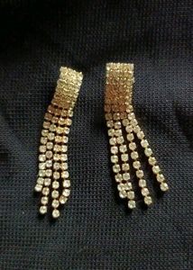 Artificial Earring(Gold And Stone)