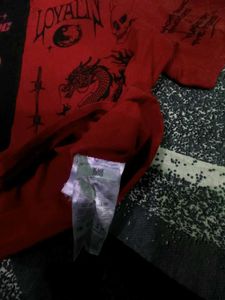 Y2K🇯🇵Black/Red tee 🚨