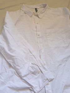 White H&amp;M Button-Down Shirt