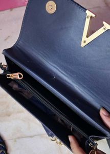 Stylish Navy Glitter Clutch Bag