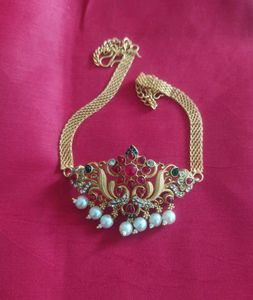 Brand New** Beautiful Choker/Necklace  For Women