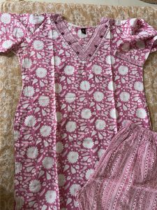 Pink Floral Kurta Set