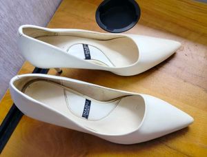 LINABU SHOES Elegant White Patent Heels