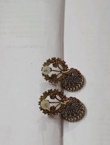 Earing &amp; Studs