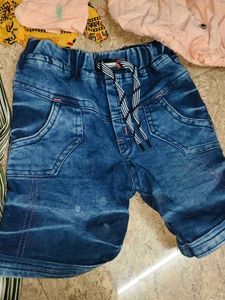 6 combo t-shirt and pant in discount
