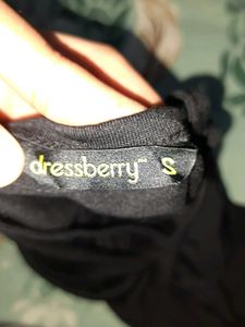 Dressberry Criss-Cross Back Black Top