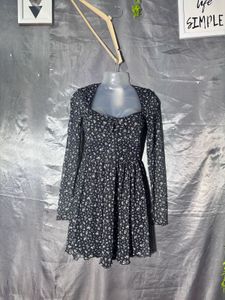 H&amp;M Chic Floral Print Mini Dress