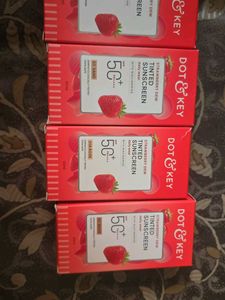 DOT &amp; KEY Tinted Sunscreen SPF 50+ ( 1)