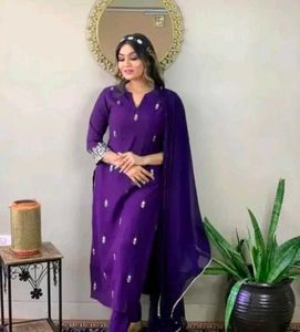 🚫 Free delivery Elegant Purple Kurta Set