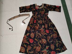 Beautiful Floral Print Ethnic Gown