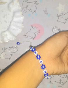 Blue Daisy Beaded Bracelet💙