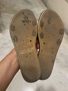 Stylish Golden Flat Sandals size  5