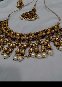 Elegant Pearl & Stone Necklace Set