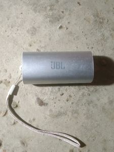 JBL buds