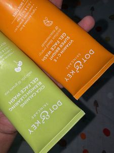DOT &amp; KEY Skincare Cica &amp; vit c Face Washes