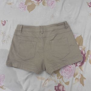 Yi-Laili beige mini shorts