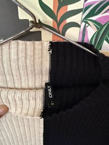 Two-Tone Ribbed Knit Sweater