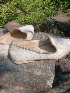 Elegant Ethnic Footwear for Men
