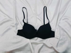 🇳🇿💫🎀Classic Black Push-Up Bra