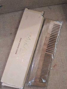 Mikami Neem Wood Comb