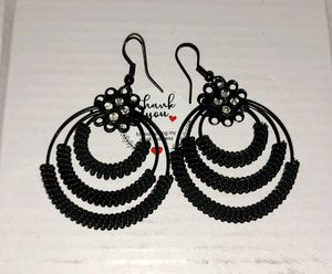 Chunky Gold black 🖤 Hoop Earrings two sets ..