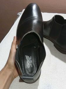classic Men's Black Chelsea Boots
