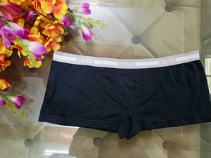 🎀IZOD Black Boy Shorts🎀