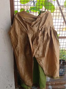 Green Embroidered Kurta