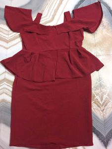 Chic Red Cold Shoulder Peplum Dress