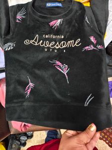 Shining like soft feather Sweatshirt