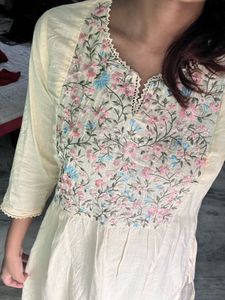 Max Cream Floral Embroidered Kurta
