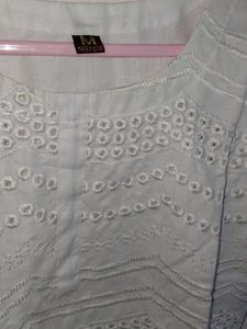 Elegant White Embroidered Kurta
