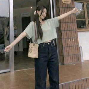 VeromodaCute Green Crop Top