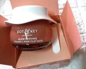 Dot &amp; Key Glow Reviving Vitamin C Pink Clay Mask