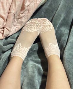 Floral Lace Ankle Socks