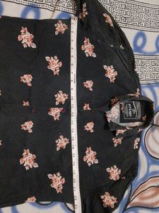 FIT &amp; HOT Floral Print Shirt
