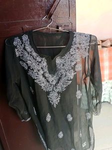 Embroidered Black Chikankari Kurta | M size