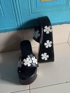 Black Platform Sandals with Flower Embellishments