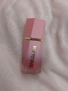 fae beauty witty blush with free sheglam love cake
