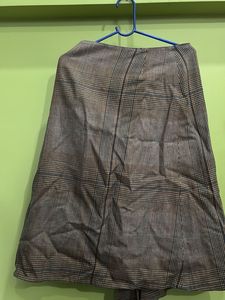 Chic Plaid Wrap skirt
