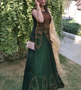 Designer Gown 🔥❤️ Green Velvet mehendi dress
